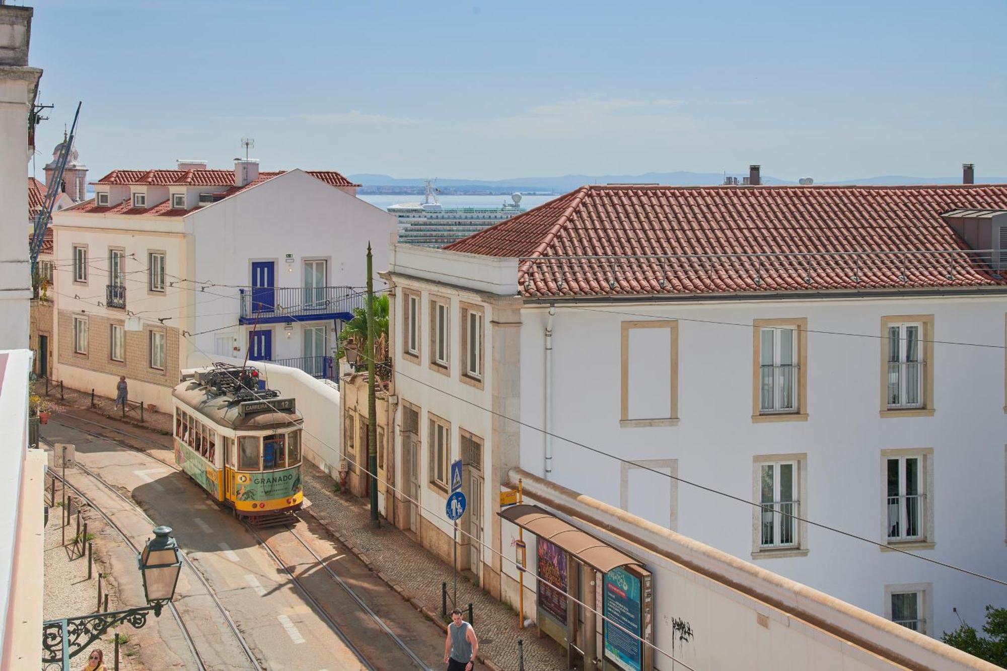 Alfama Village Lisbona Esterno foto